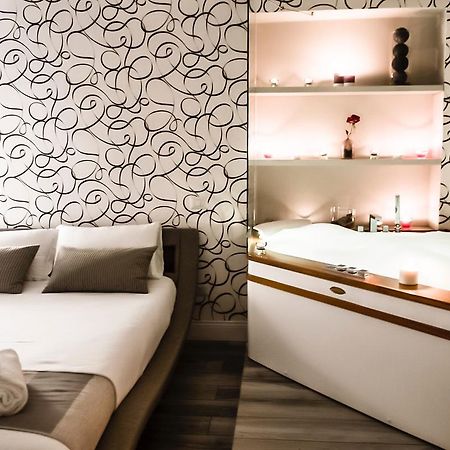 ローマ Domus Tacito Luxury Bed & Breakfast エクステリア 写真