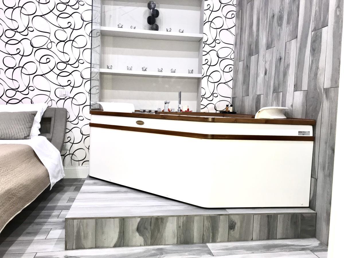 ローマ Domus Tacito Luxury Bed & Breakfast エクステリア 写真